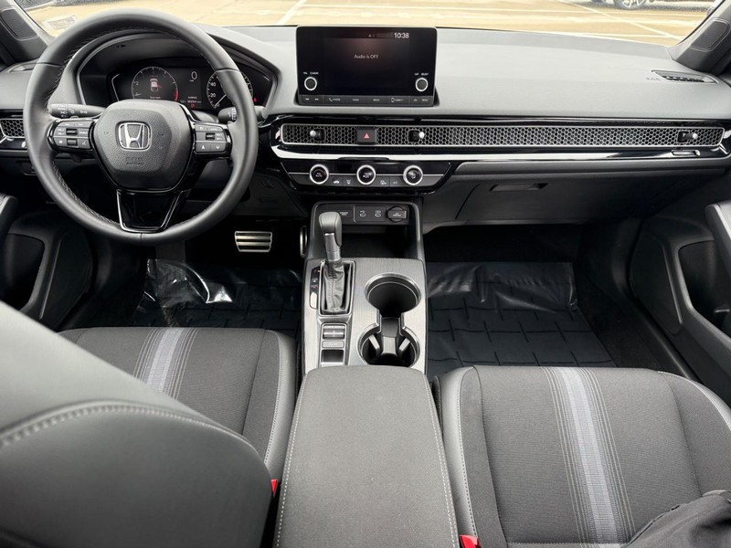 Honda Civic Hatchback Vehicle Full-screen Gallery Image 12