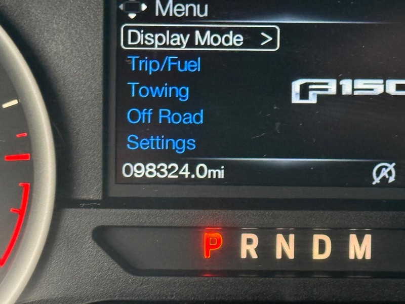 Ford F-150 Vehicle Full-screen Gallery Image 22