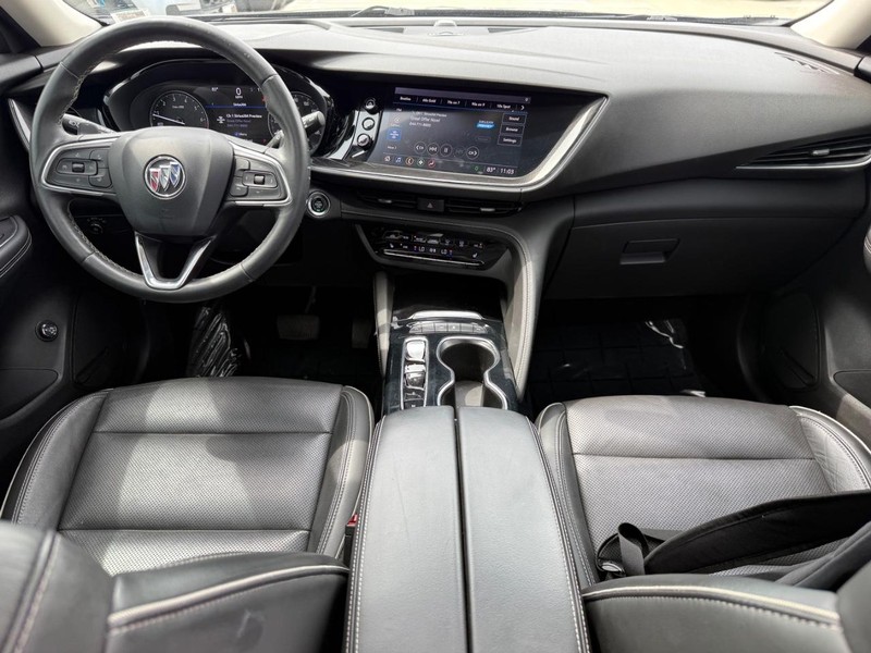 Buick Envision Vehicle Full-screen Gallery Image 11