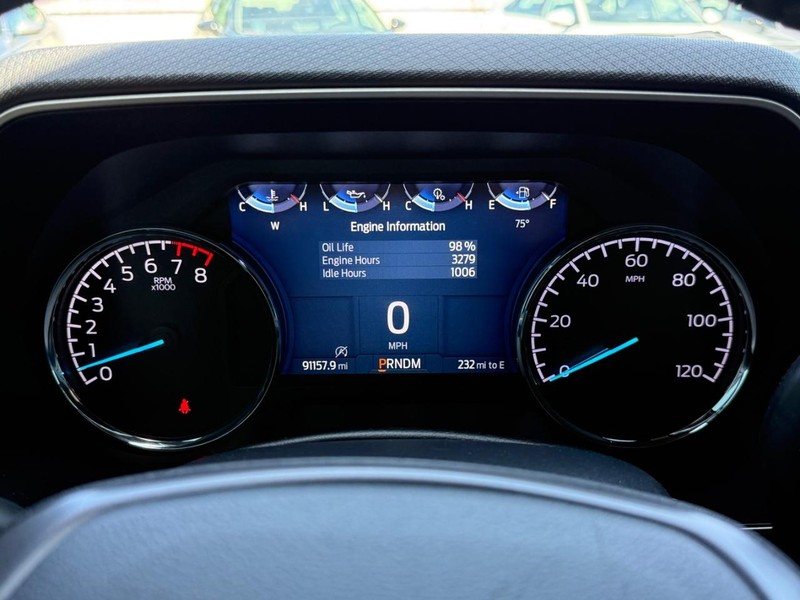 Ford F-150 Vehicle Full-screen Gallery Image 22