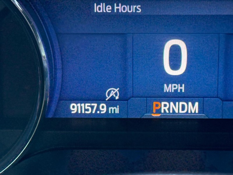 Ford F-150 Vehicle Full-screen Gallery Image 23