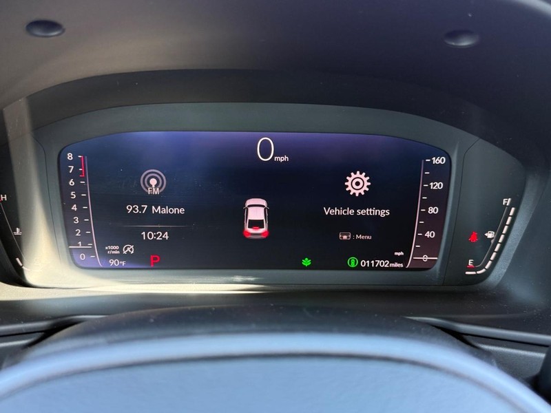 Honda Accord Sedan Vehicle Full-screen Gallery Image 19