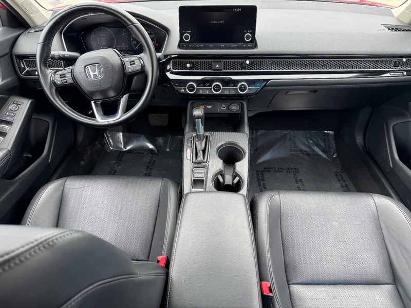 Honda Civic Hatchback Vehicle Full-screen Gallery Image 11