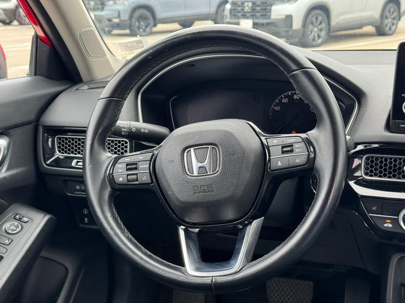 Honda Civic Hatchback Vehicle Full-screen Gallery Image 12