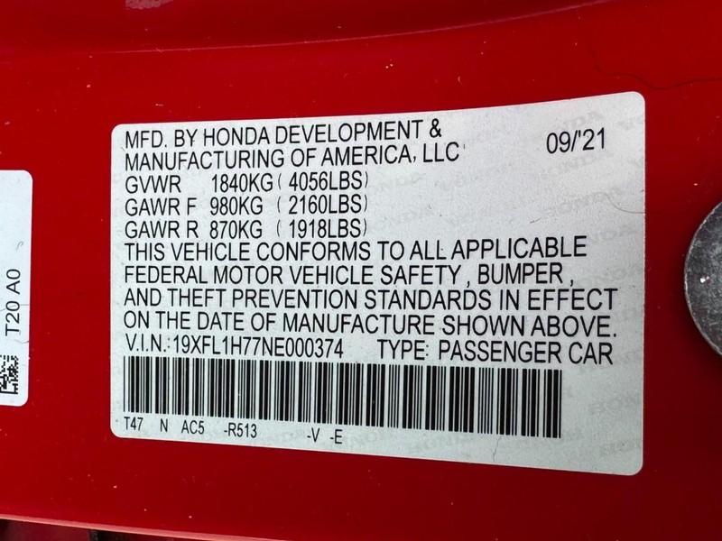Honda Civic Hatchback Vehicle Full-screen Gallery Image 23