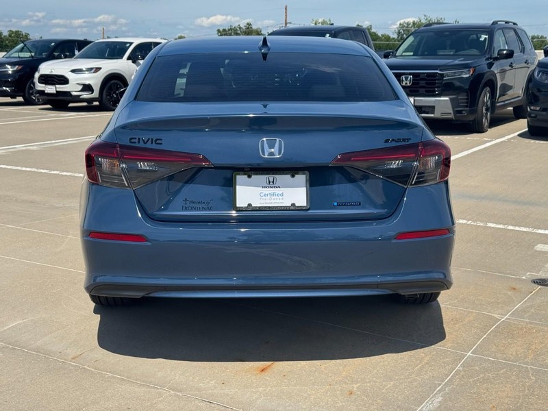Honda Civic Sedan Hybrid Vehicle Full-screen Gallery Image 07