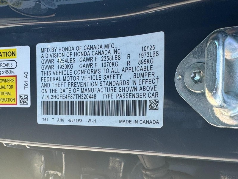 Honda Civic Sedan Hybrid Vehicle Full-screen Gallery Image 25