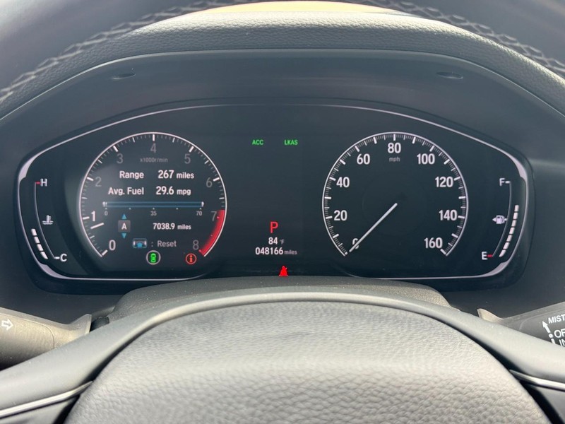 Honda Accord Sedan Vehicle Full-screen Gallery Image 21