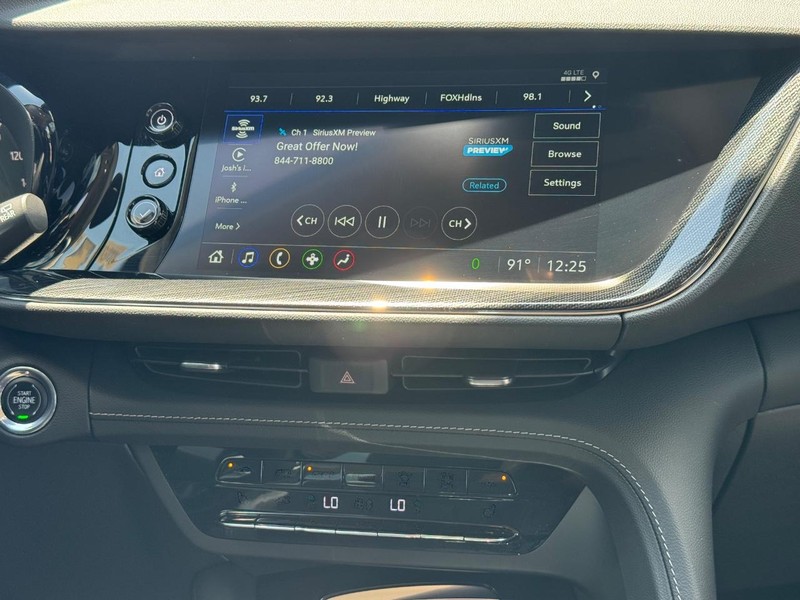 Buick Envision Vehicle Full-screen Gallery Image 14
