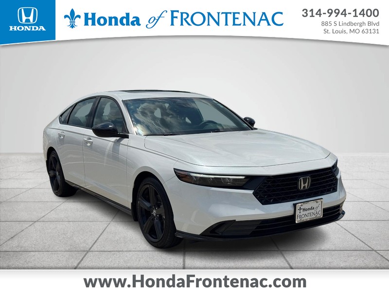 Honda Accord Hybrid Vehicle Full-screen Gallery Image 01