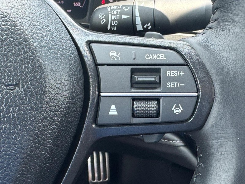 Honda Accord Hybrid Vehicle Full-screen Gallery Image 20