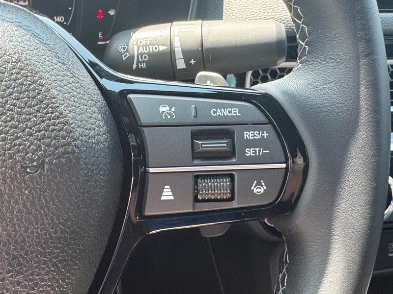 Honda Civic Sedan Hybrid Vehicle Full-screen Gallery Image 21