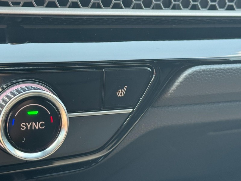 Honda Civic Sedan Hybrid Vehicle Full-screen Gallery Image 25