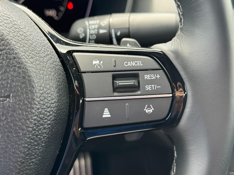 Honda Civic Sedan Hybrid Vehicle Full-screen Gallery Image 20
