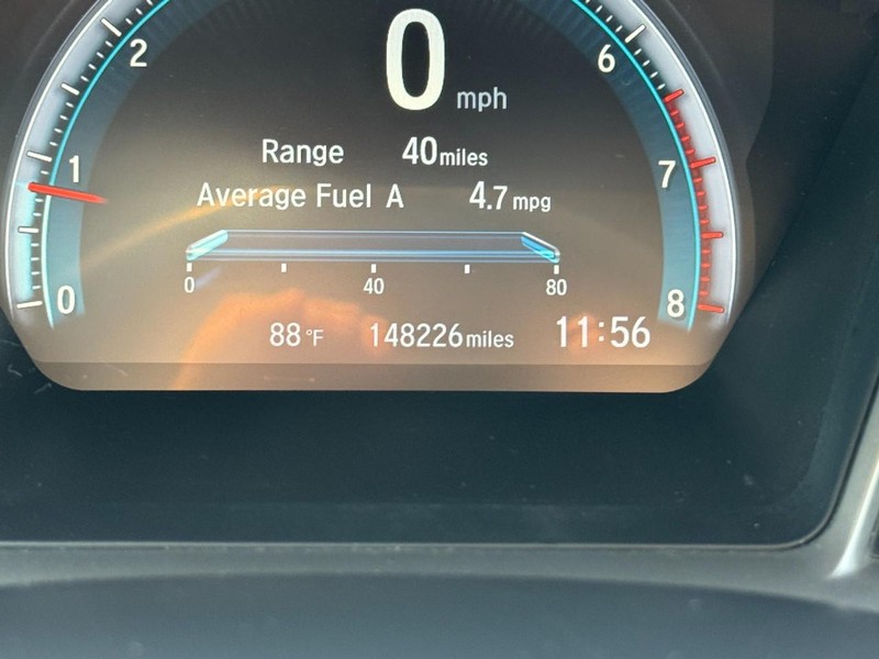 Honda Civic Sedan Vehicle Full-screen Gallery Image 21