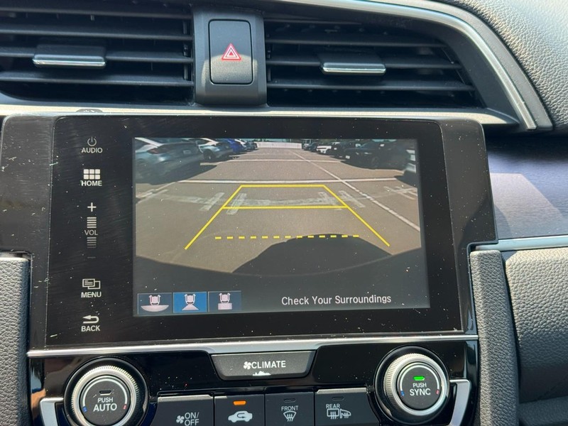 Honda Civic Sedan Vehicle Full-screen Gallery Image 22