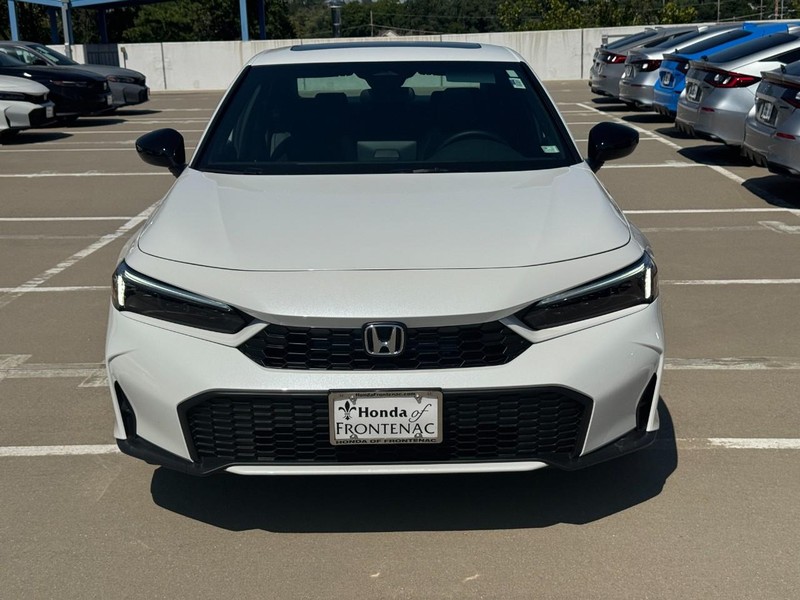 Honda Civic Sedan Hybrid Vehicle Full-screen Gallery Image 10