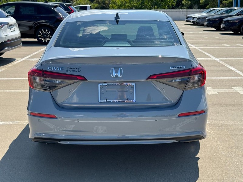 Honda Civic Sedan Vehicle Full-screen Gallery Image 04