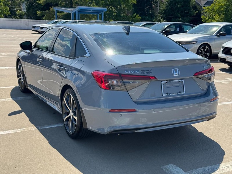 Honda Civic Sedan Vehicle Full-screen Gallery Image 07