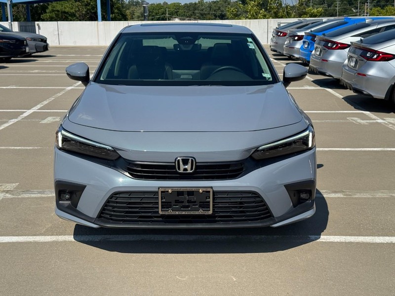 Honda Civic Sedan Vehicle Full-screen Gallery Image 10