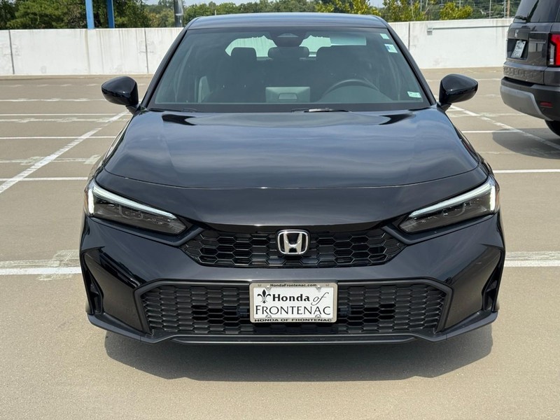 Honda Civic Hatchback Vehicle Full-screen Gallery Image 09
