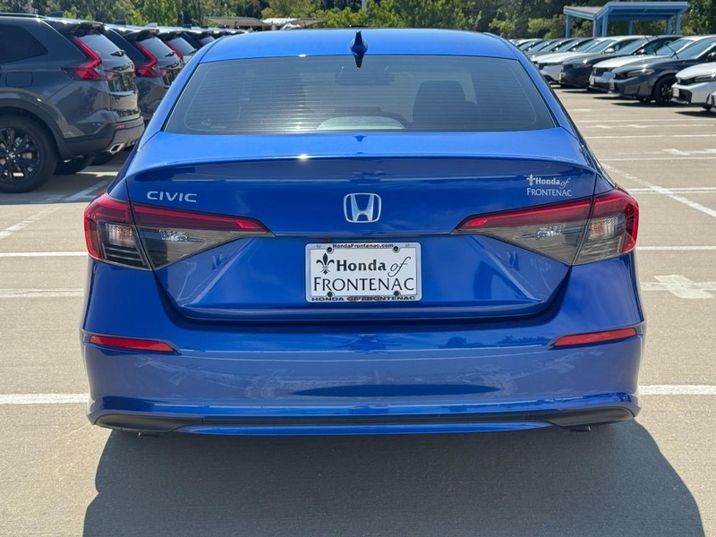 Honda Civic Sedan Vehicle Full-screen Gallery Image 04