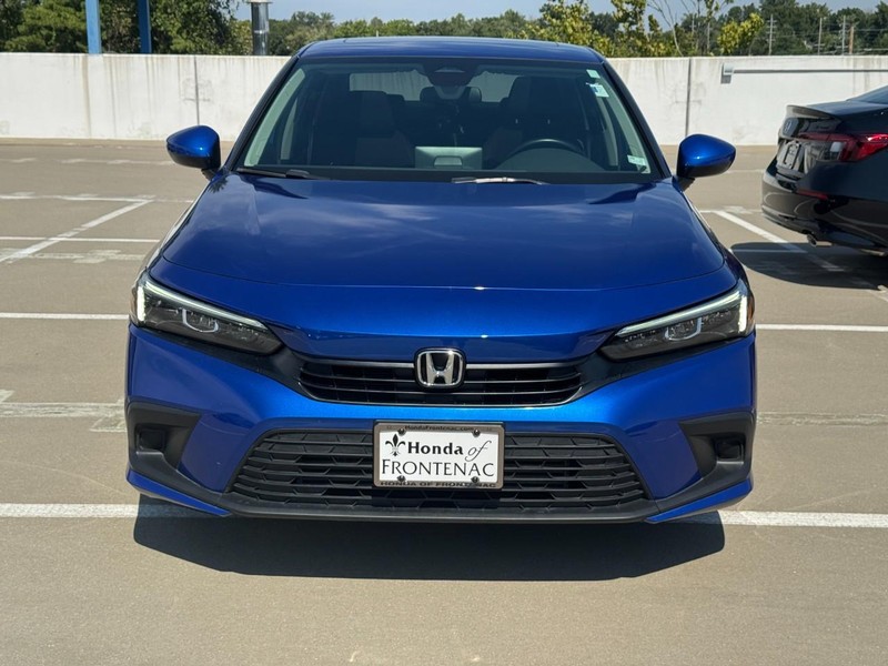 Honda Civic Sedan Vehicle Full-screen Gallery Image 09