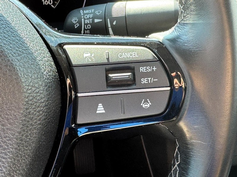 Honda Civic Sedan Vehicle Full-screen Gallery Image 19