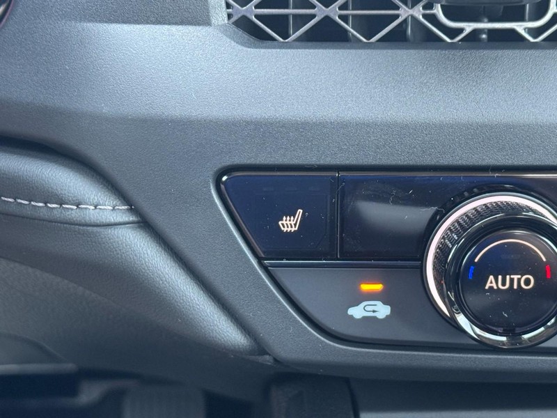 Honda Civic Sedan Vehicle Full-screen Gallery Image 17