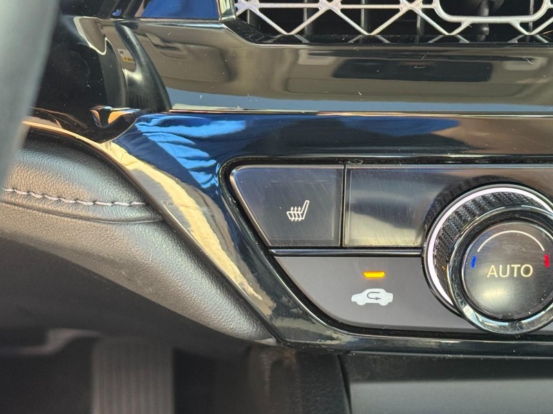 Honda Accord Hybrid Vehicle Full-screen Gallery Image 25