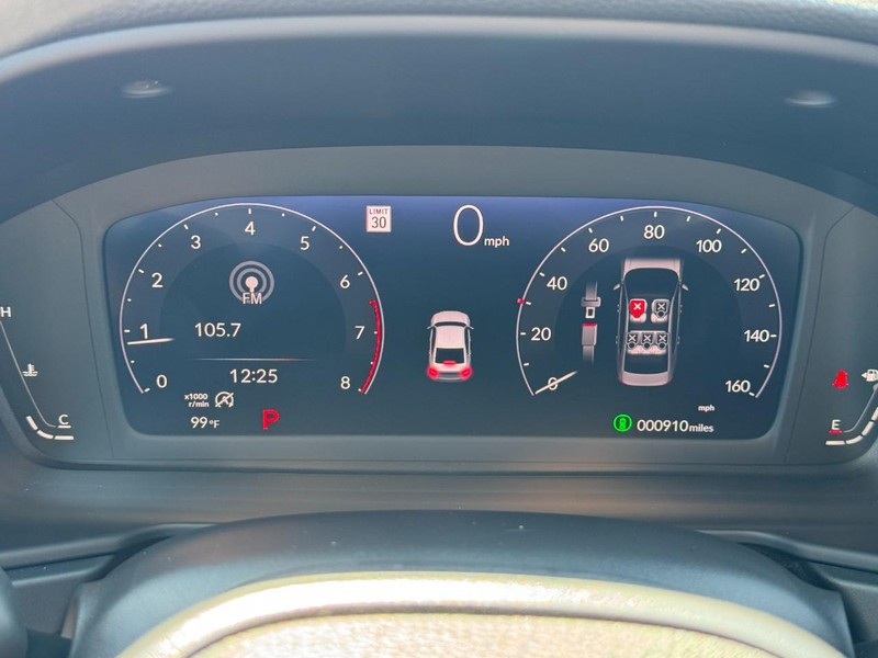 Honda Accord Sedan Vehicle Full-screen Gallery Image 20