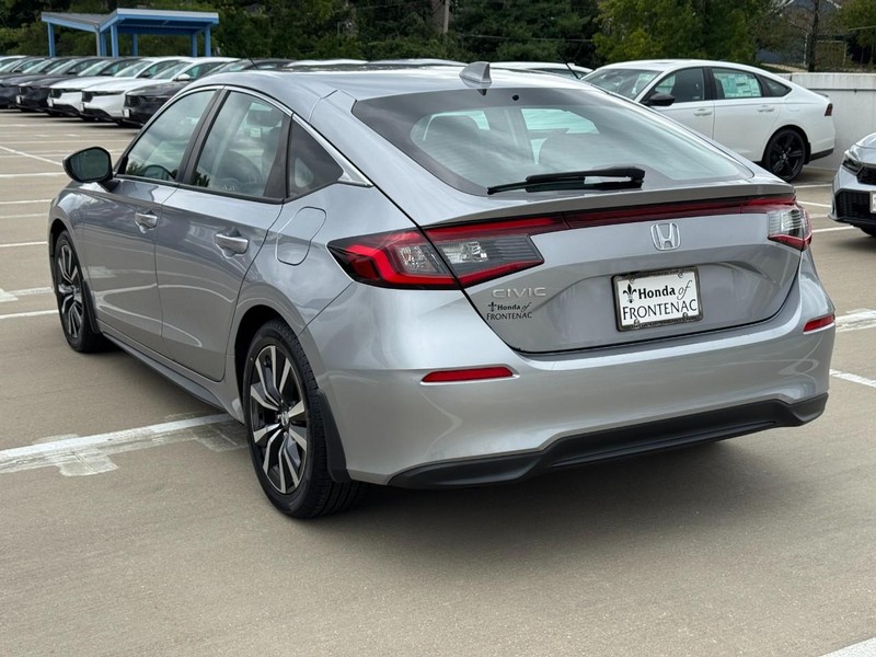 Honda Civic Hatchback Vehicle Full-screen Gallery Image 06