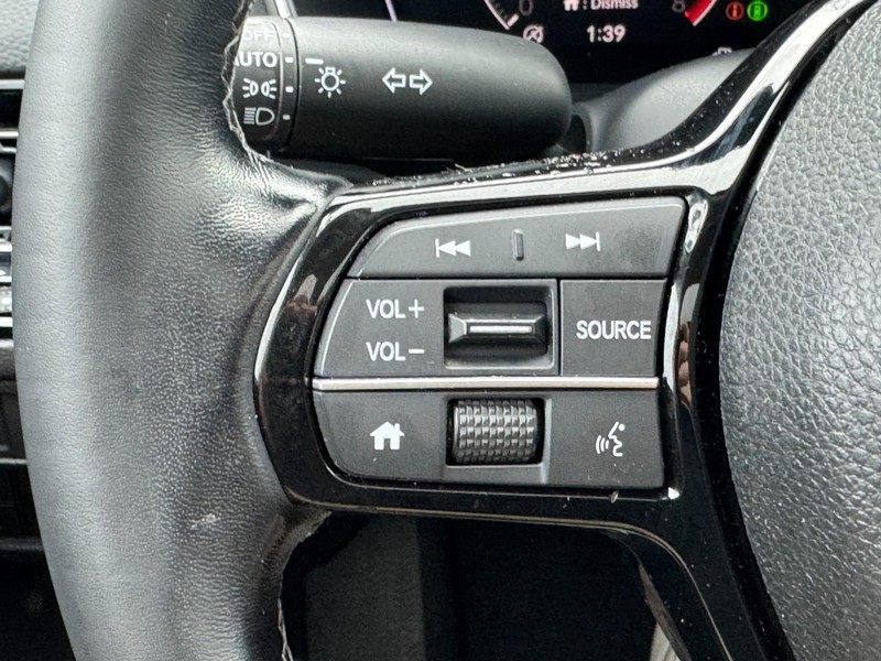 Honda Civic Hatchback Vehicle Full-screen Gallery Image 18