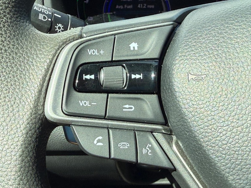 Honda Accord Hybrid Vehicle Full-screen Gallery Image 14
