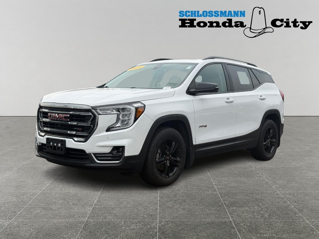 GMC Terrain Vehicle Full-screen Gallery Image 01