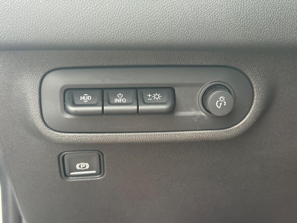 GMC Terrain Vehicle Full-screen Gallery Image 25