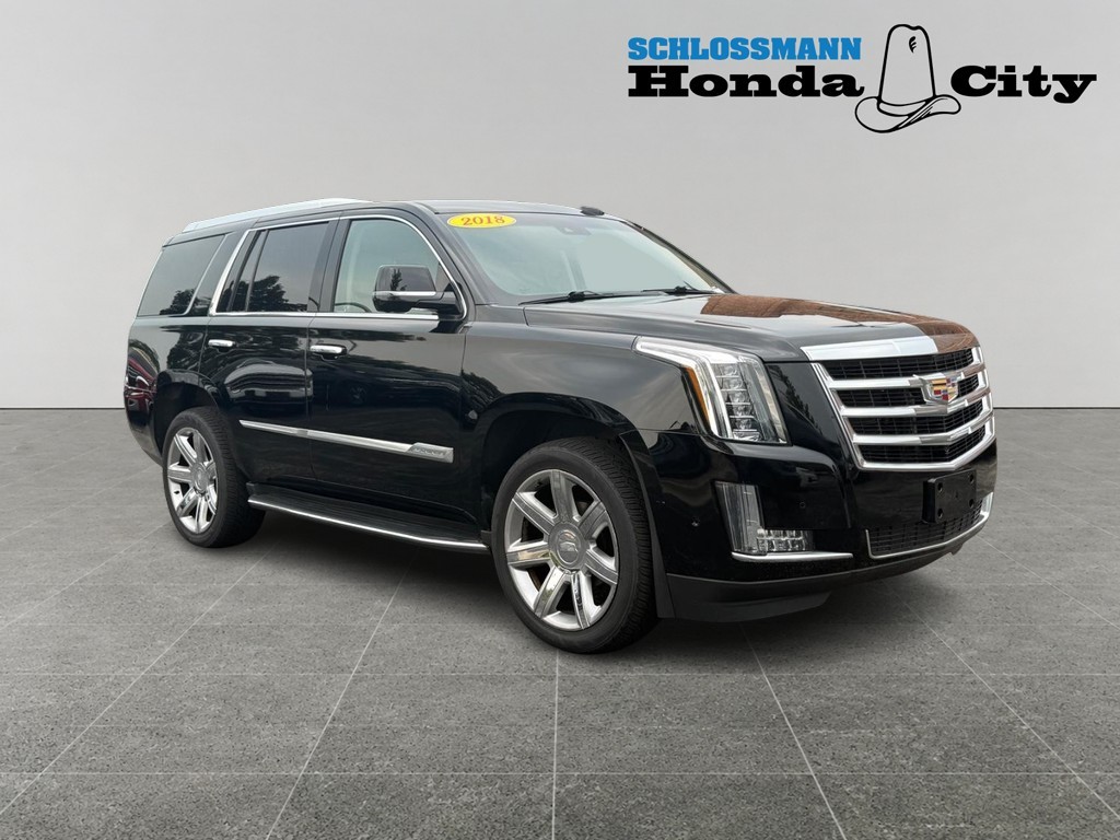 Cadillac Escalade Vehicle Full-screen Gallery Image 08