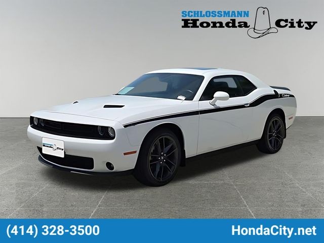 more details - dodge challenger