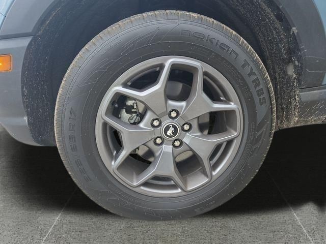 Ford Bronco Sport Vehicle Full-screen Gallery Image 09