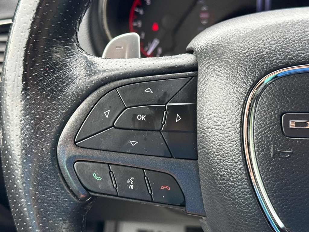 Dodge Durango Vehicle Full-screen Gallery Image 16