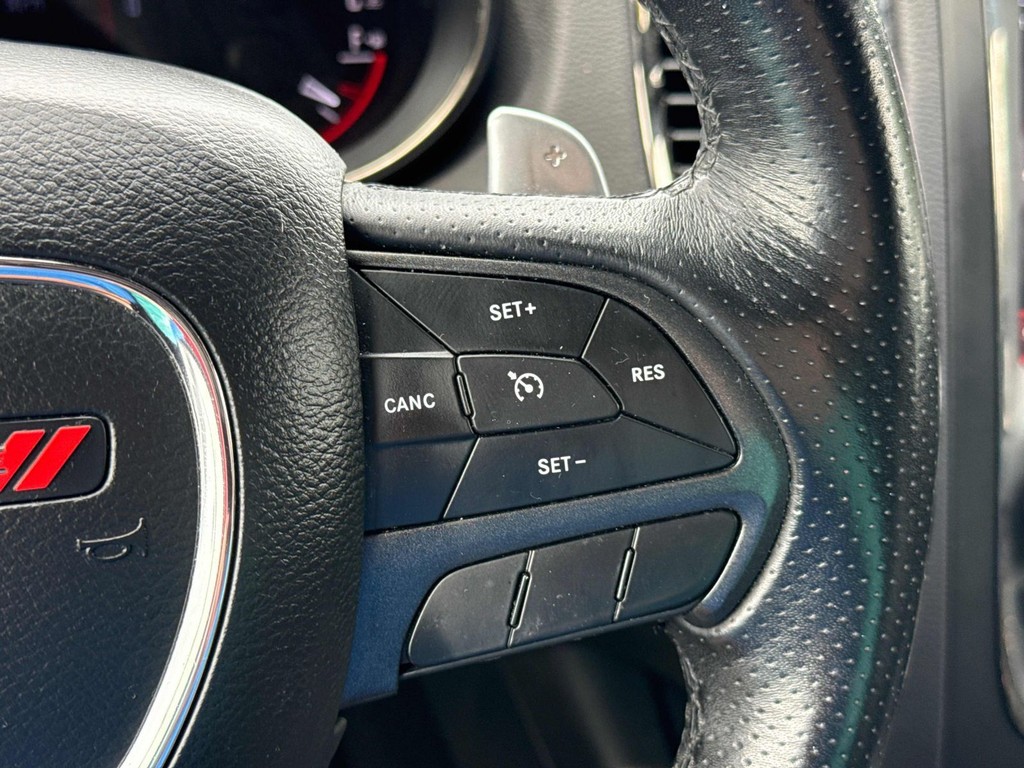 Dodge Durango Vehicle Full-screen Gallery Image 17
