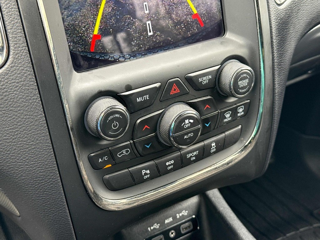 Dodge Durango Vehicle Full-screen Gallery Image 21