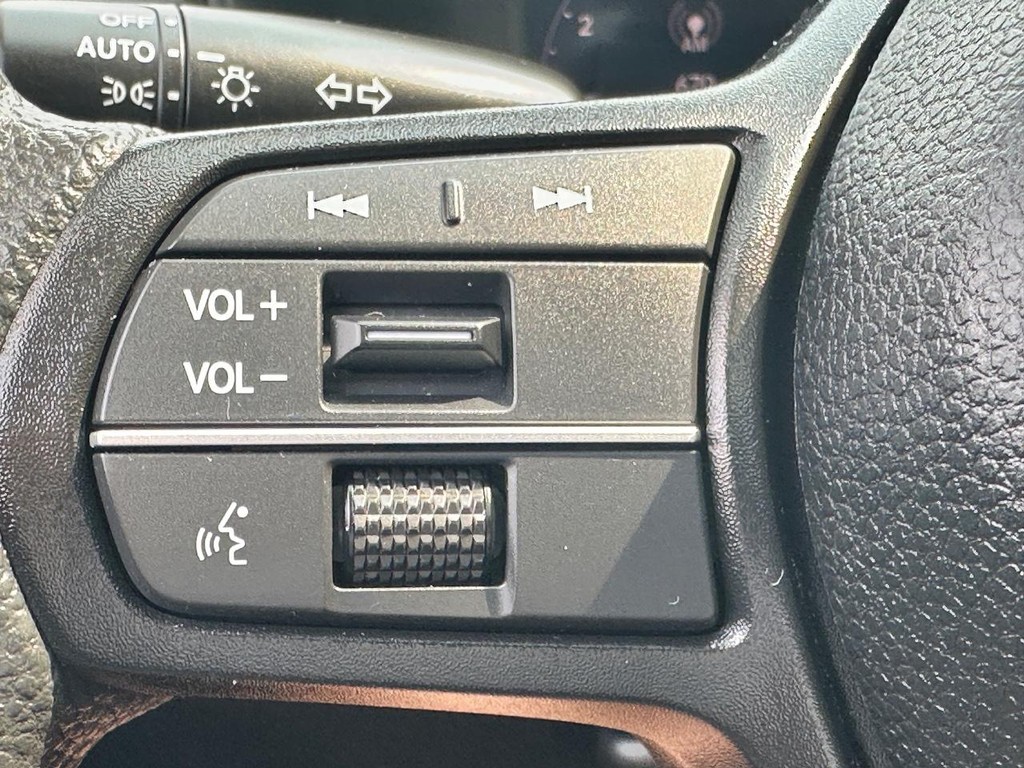 Honda Accord Sedan Vehicle Full-screen Gallery Image 20