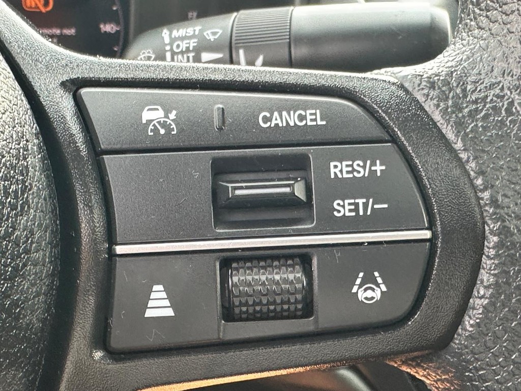 Honda Accord Sedan Vehicle Full-screen Gallery Image 21
