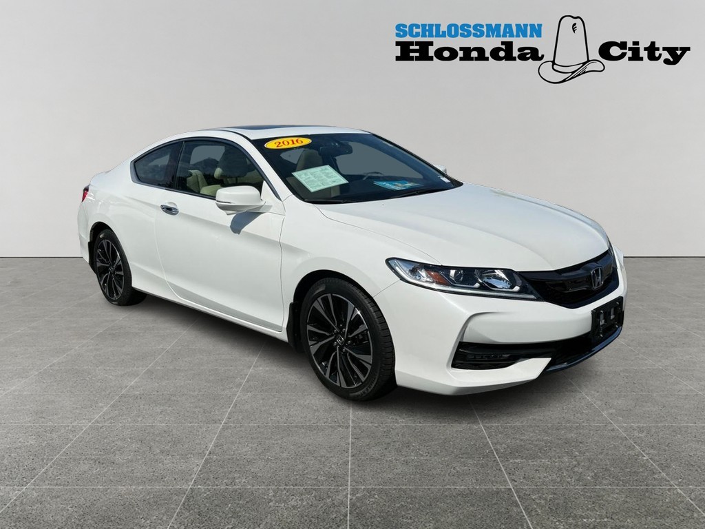 Honda Accord Coupe Vehicle Full-screen Gallery Image 08