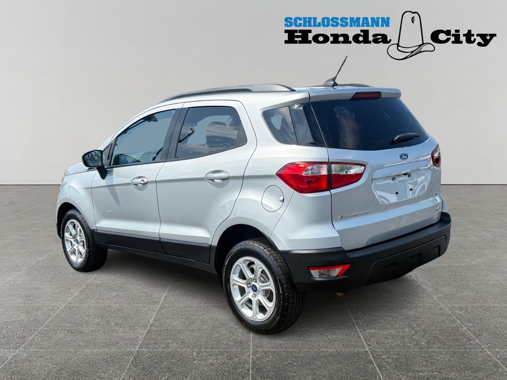 Ford EcoSport Vehicle Full-screen Gallery Image 03
