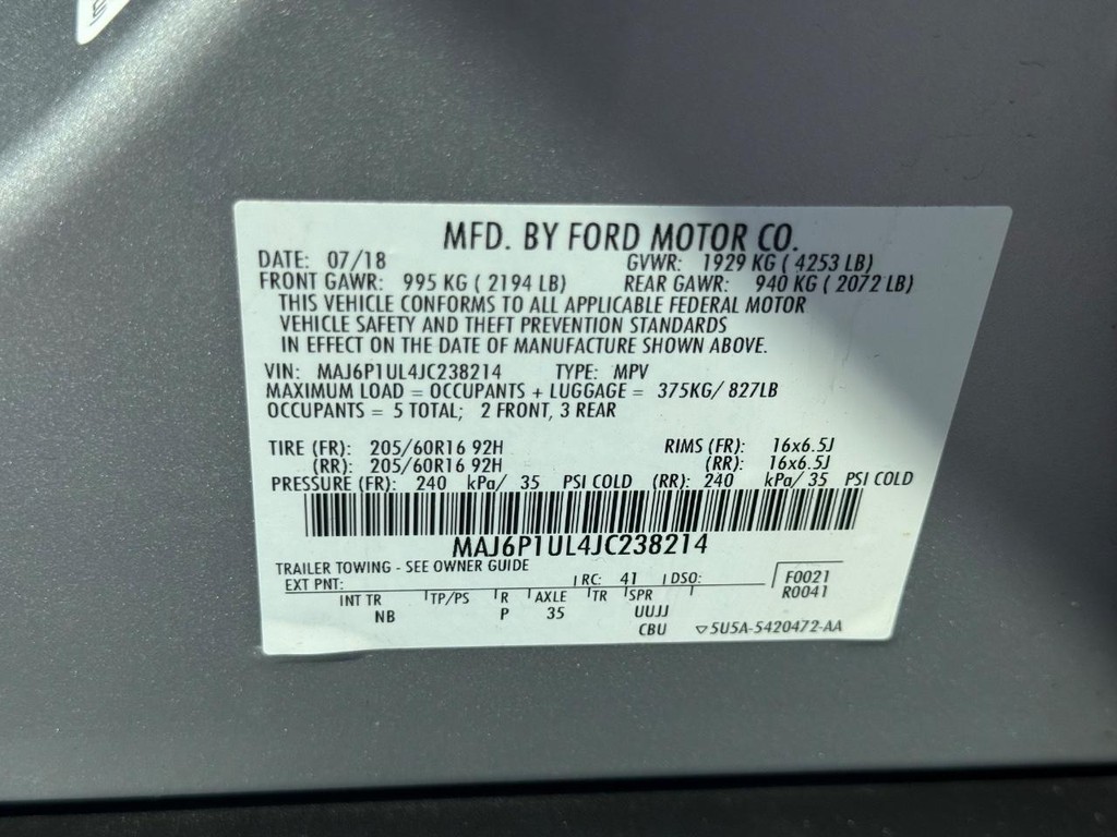 Ford EcoSport Vehicle Full-screen Gallery Image 26