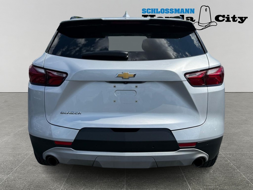 Chevrolet Blazer Vehicle Full-screen Gallery Image 04