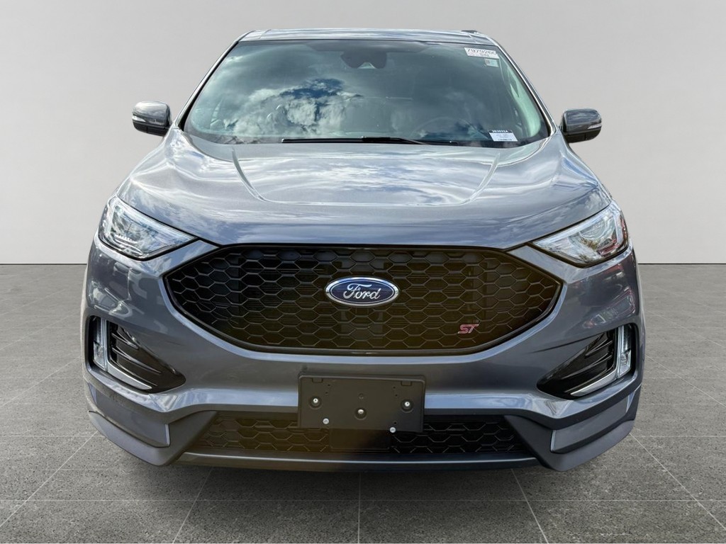 Ford Edge Vehicle Full-screen Gallery Image 08