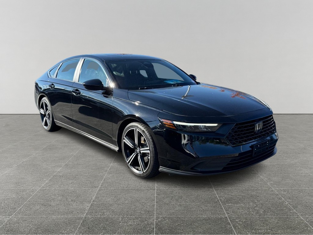 Honda Accord Hybrid Vehicle Full-screen Gallery Image 08